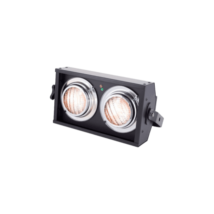 SHOWTEC STAGE BLINDER 2 DMX 2 097 SHOWTEC STAGE BLINDER 2 DMX